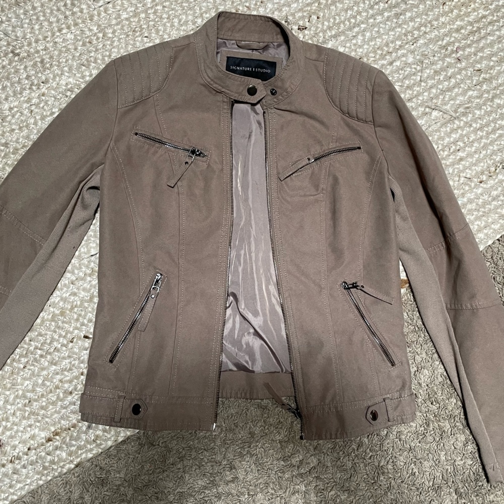 Signature Studio Jacket